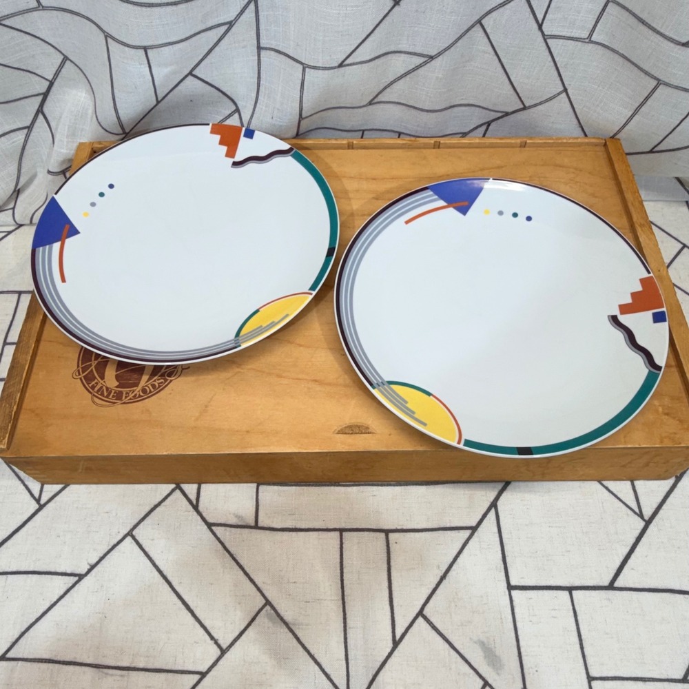 Studio Nova‎ Orbit Dinner Plates Set of 2 10.5" White Multicolor Excellent Retro
